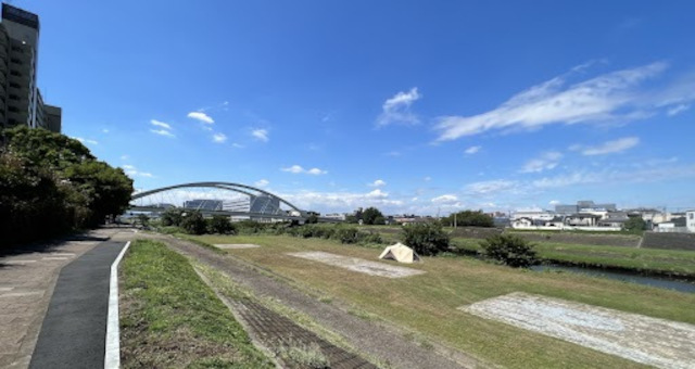 BBQ可能鶴見川河川敷