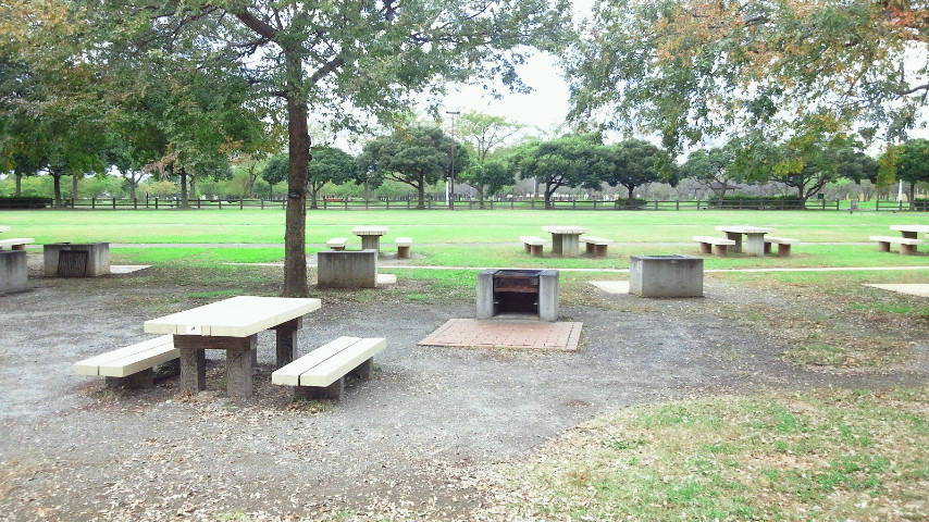 みさと公園バーベキュー広場 バーベキューレンタルのbbq Park